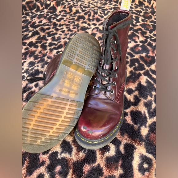 Dr Martens - Picture 4 of 4